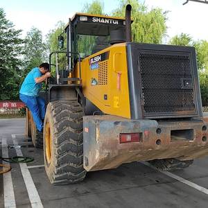 山推50系装载机