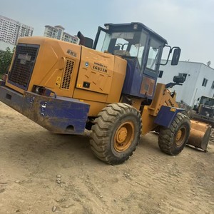 龙工833N装载机