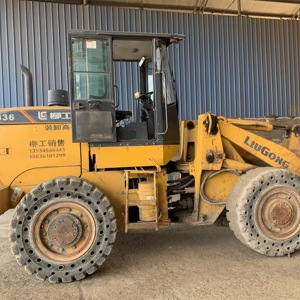 柳工836装载机