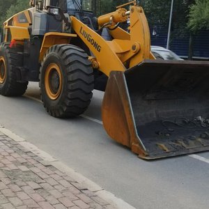 柳工855H装载机