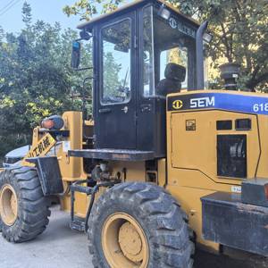 山工20系装载机