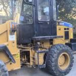 山工20系装载机