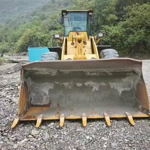 雷沃50系装载机