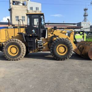 山工650B装载机