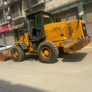 龙工833N装载机