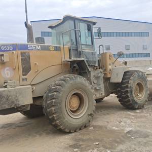山工653D装载机