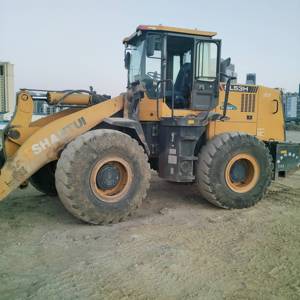 山推50系装载机