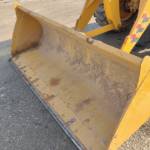 山工20系装载机