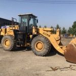 山工60以上装载机