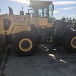 山推50系装载机