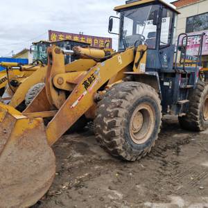 山工50F-2装载机