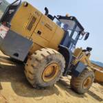 龙工60以上装载机