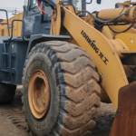 龙工60以上装载机