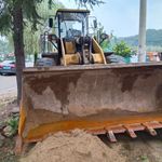 山工60以上装载机