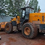 龙工60以上装载机