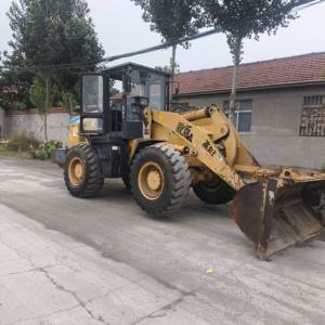 山工30E-2装载机