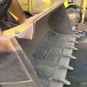 柳工836装载机