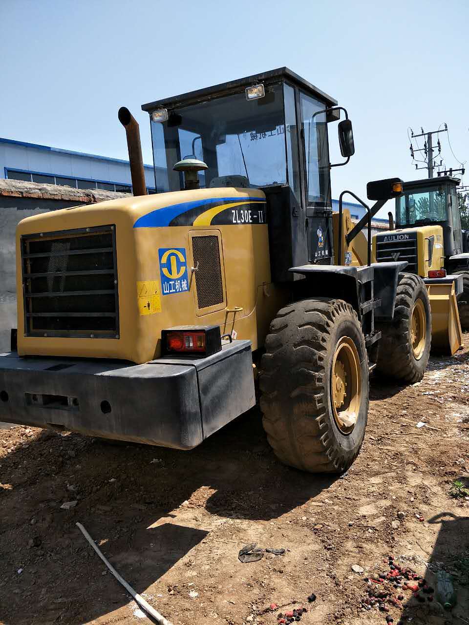 山工30装载机