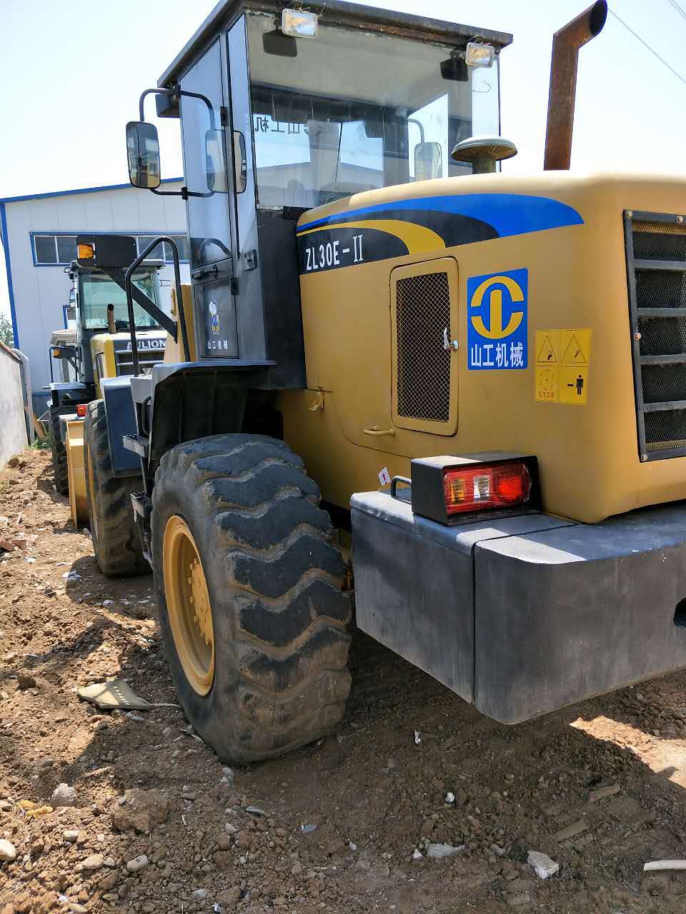 山工30装载机