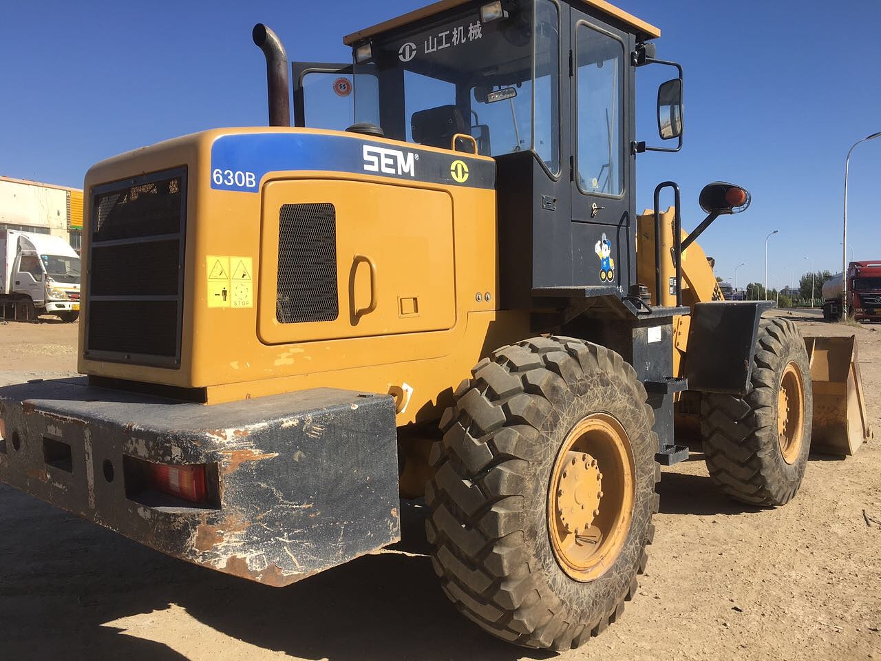 山工630装载机