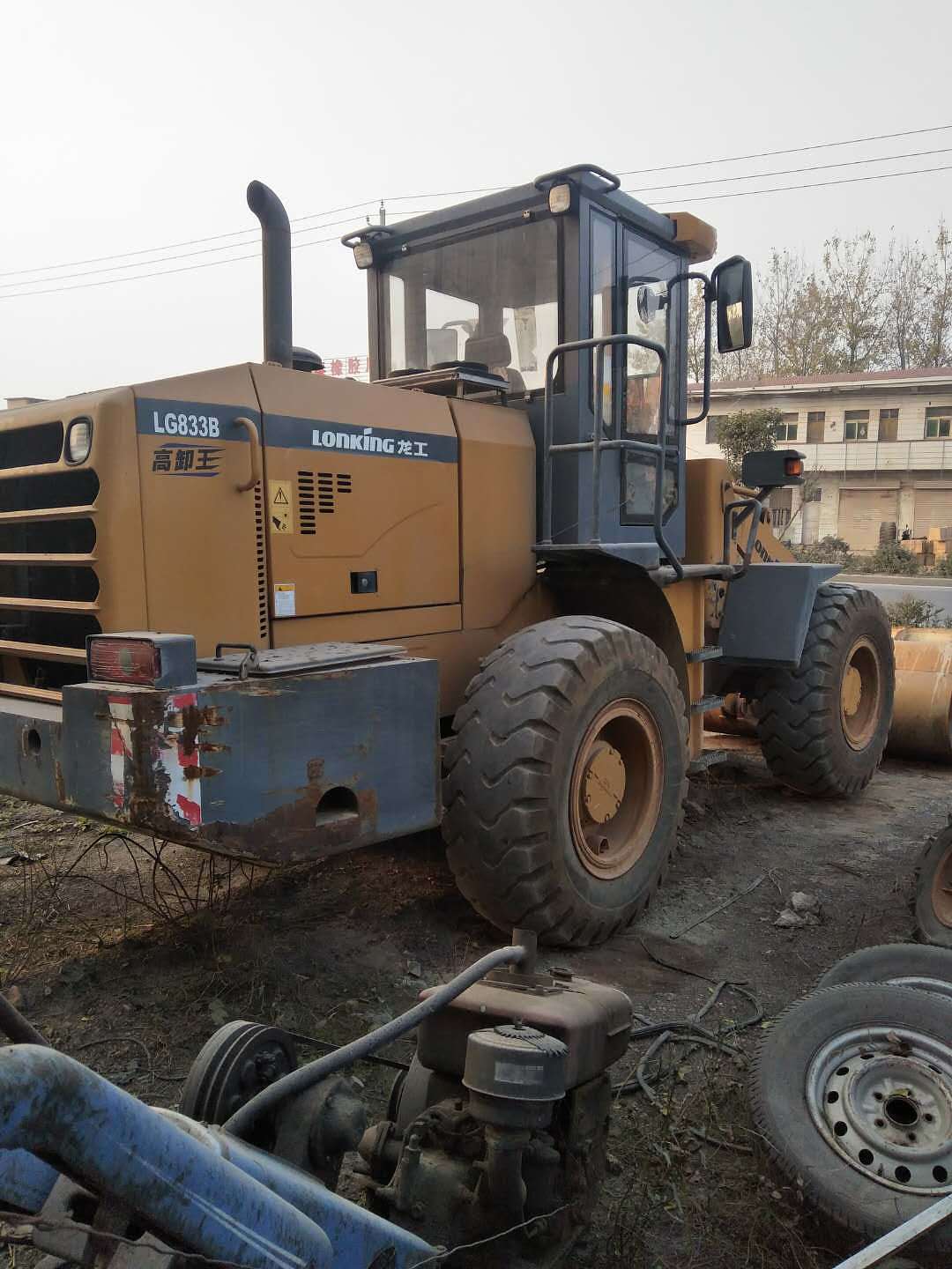龙工833b装载机