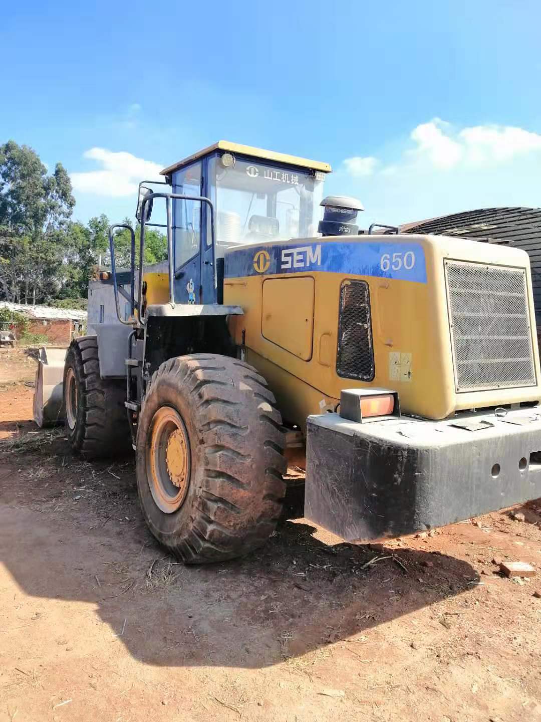 山工650装载机