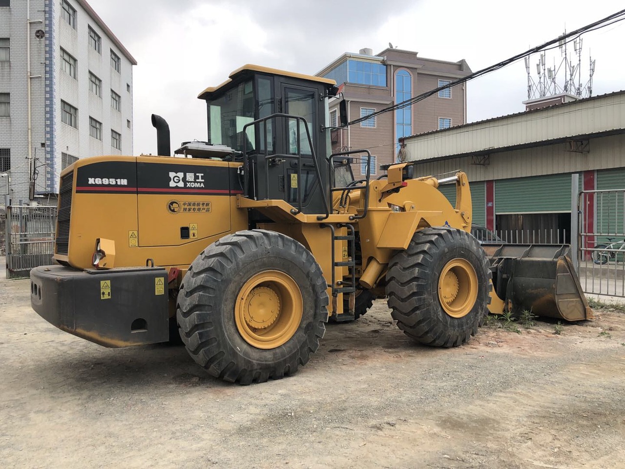 厦工951装载机