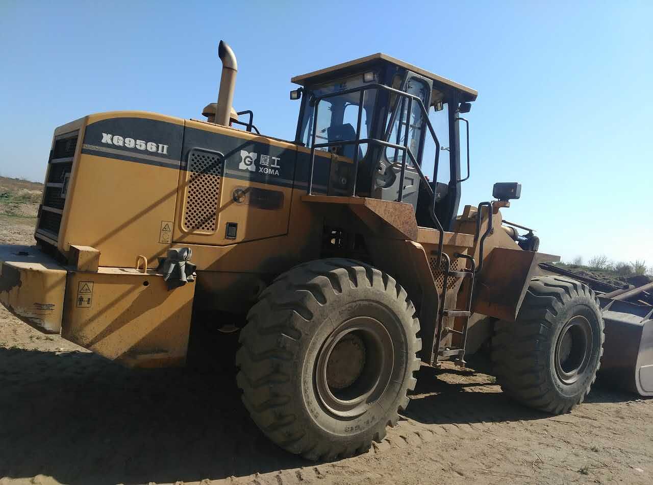 厦工956装载机