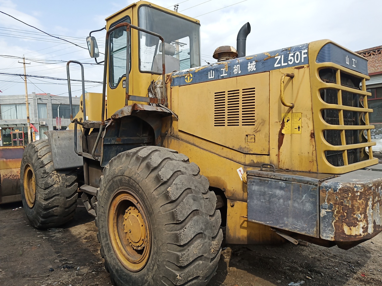 山工50f装载机