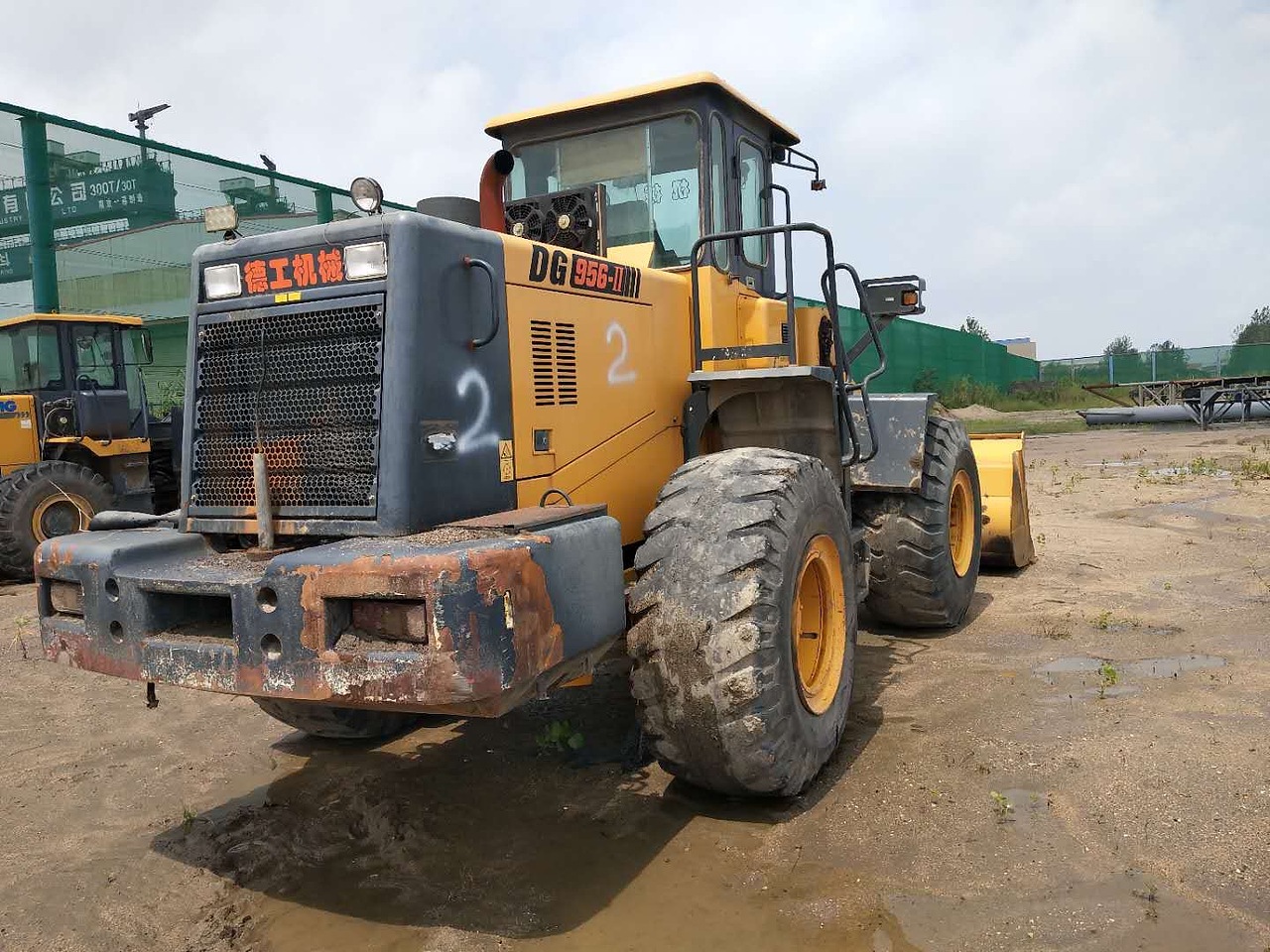 山推50系装载机