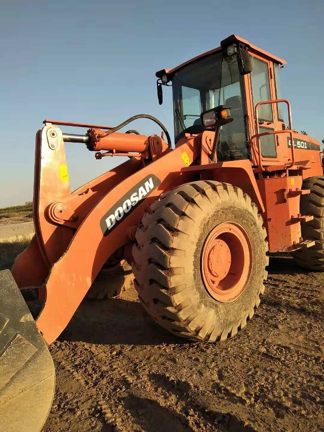 斗山50系装载机