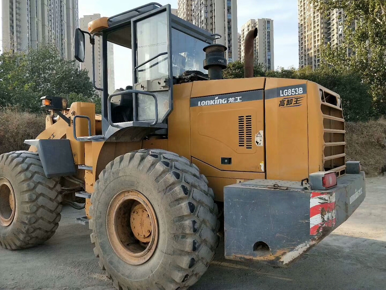 龙工853b装载机