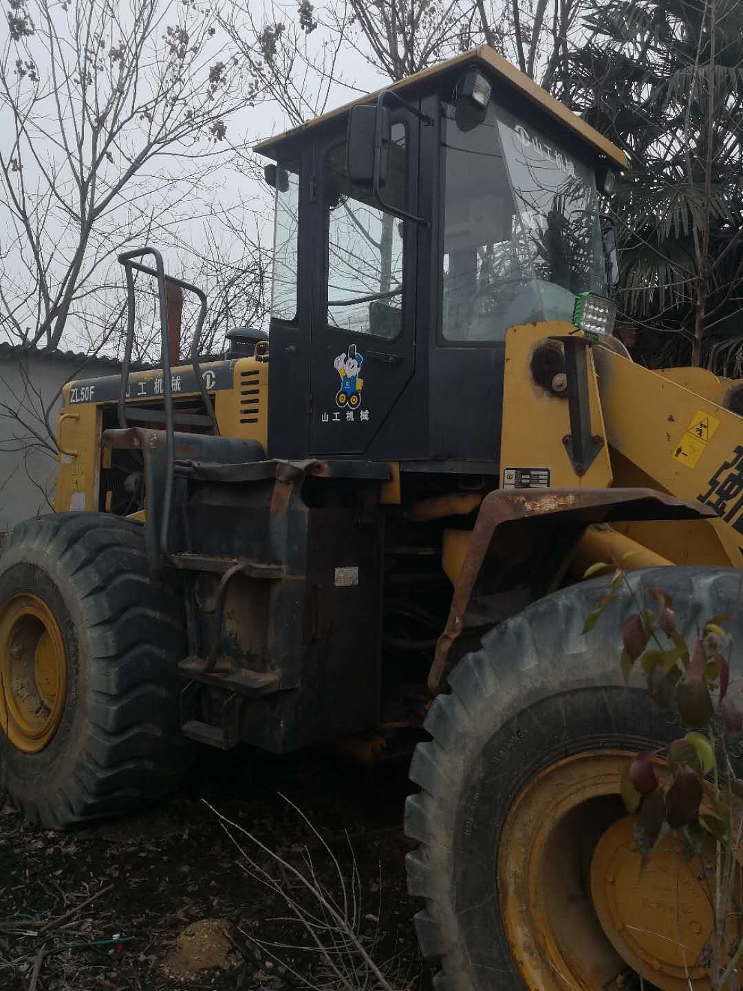 山工50f装载机