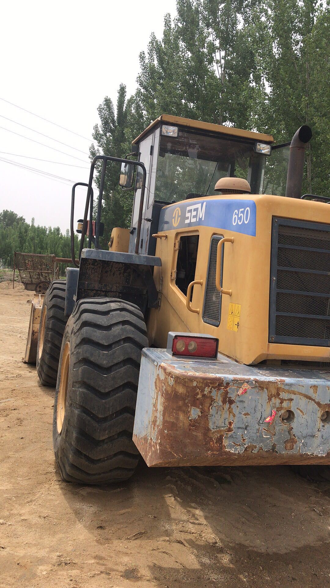 山工650装载机
