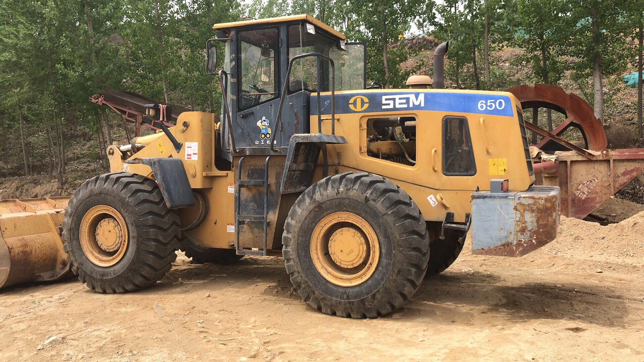 山工650装载机