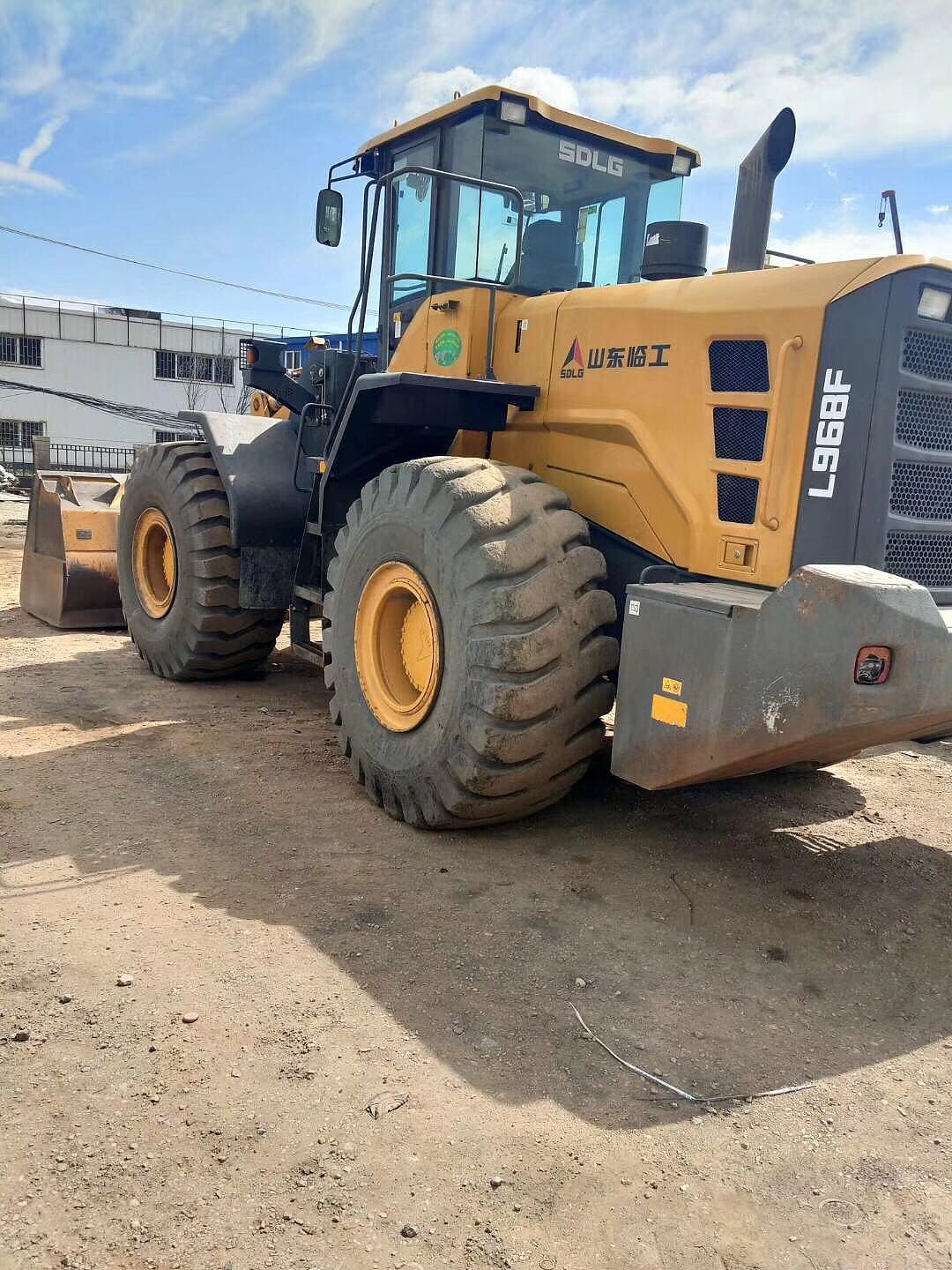 【西双版纳傣族自治州二手临工60以上装载机_二手临工60以上装载机