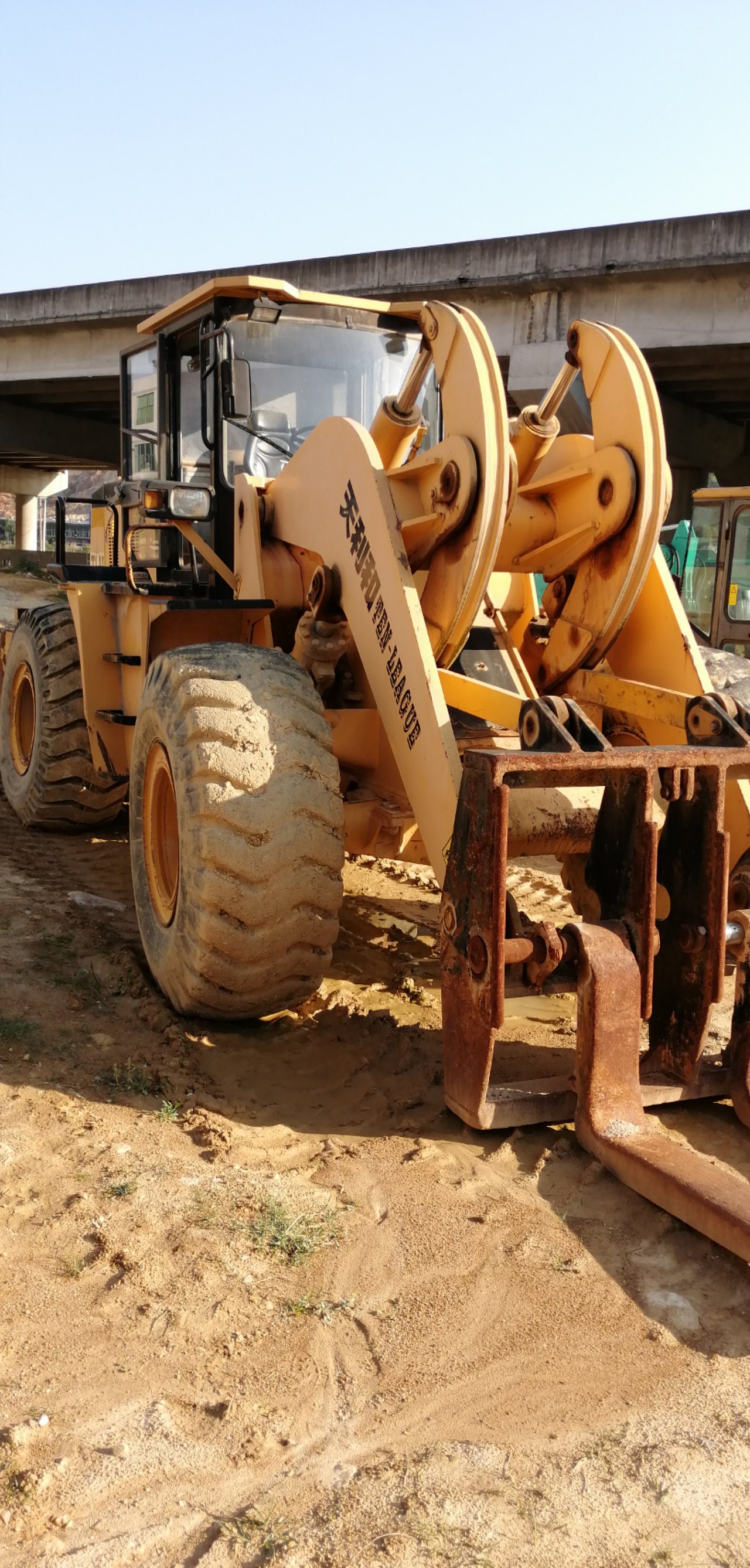 【泉州市二手晋工60以上装载机_二手晋工60以上装载机价格面议】_铲车