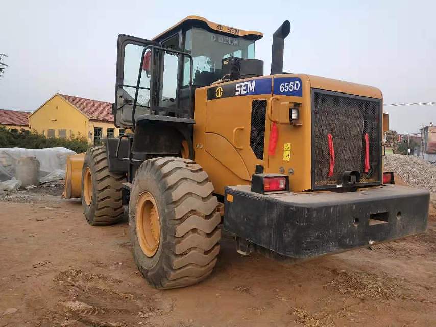 山工655d装载机