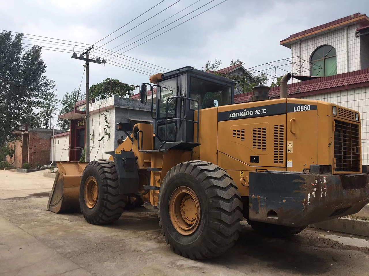 【新乡市二手龙工60以上装载机_二手龙工60以上装载机价格面议】_铲车