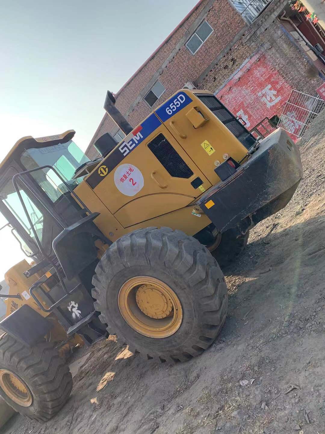 山工655d装载机