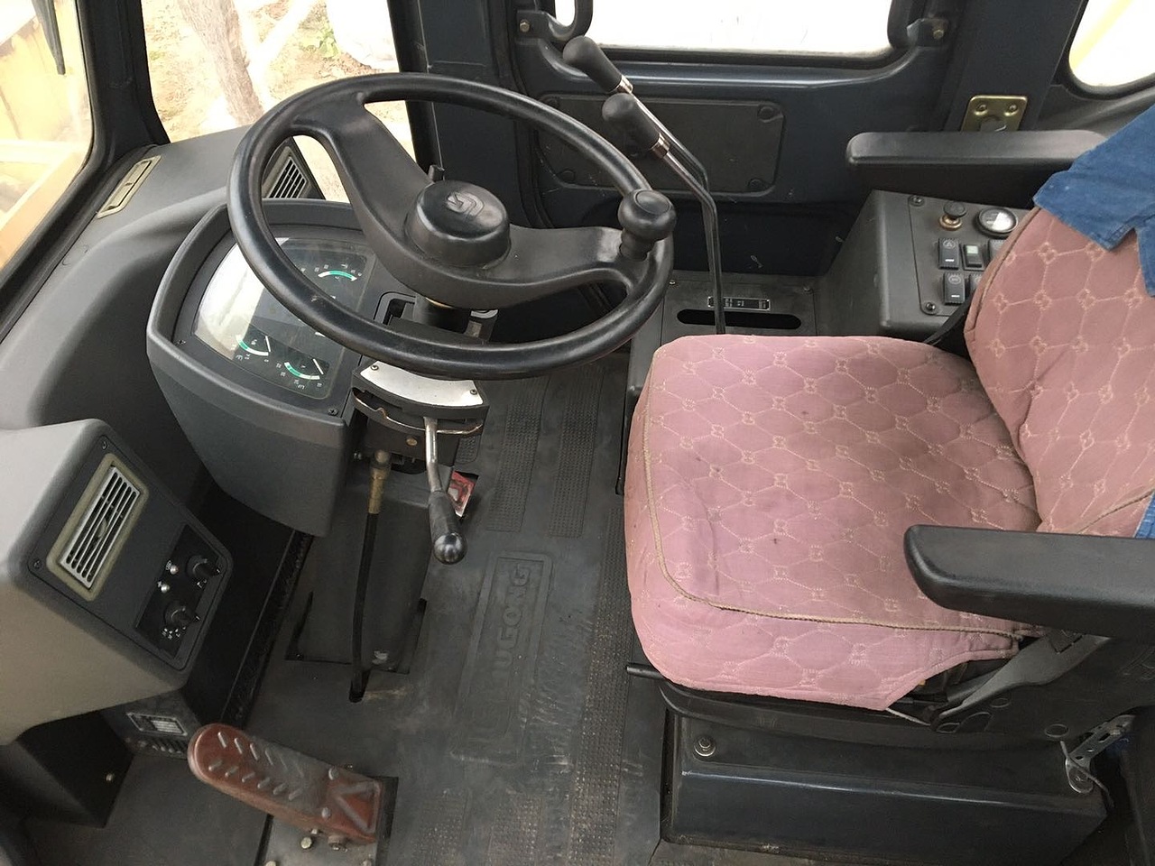 【新乡市二手柳工855n装载机_二手柳工855n装载机价格面议】_铲车圈