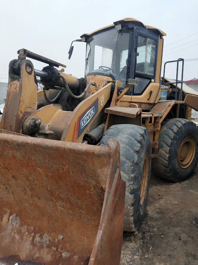 雷沃50系装载机