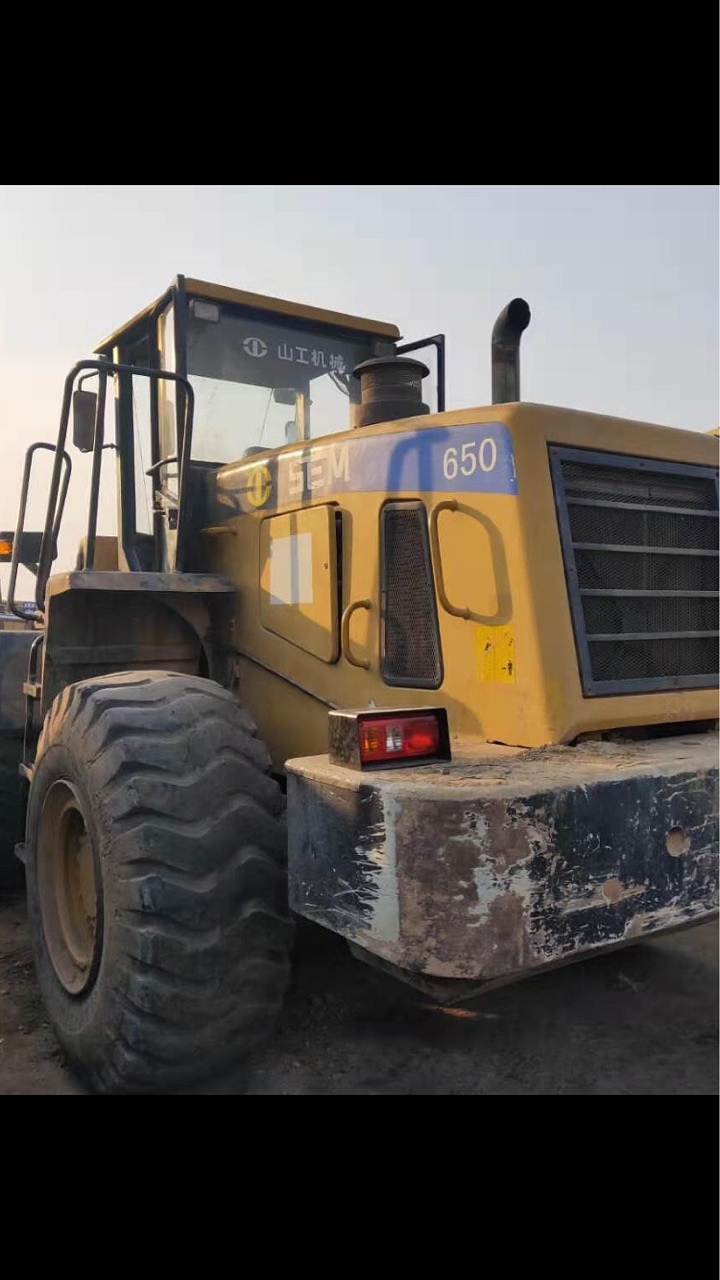 山工650装载机