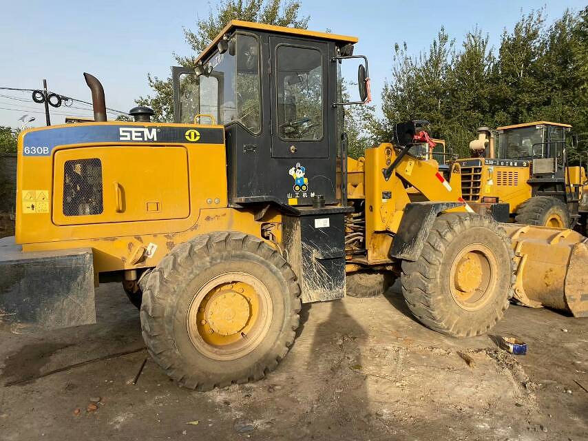 山工630b装载机