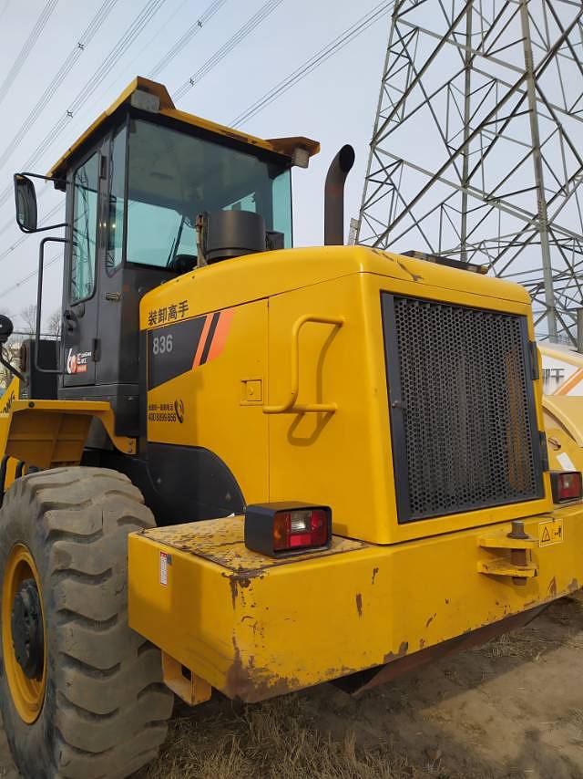 柳工836装载机
