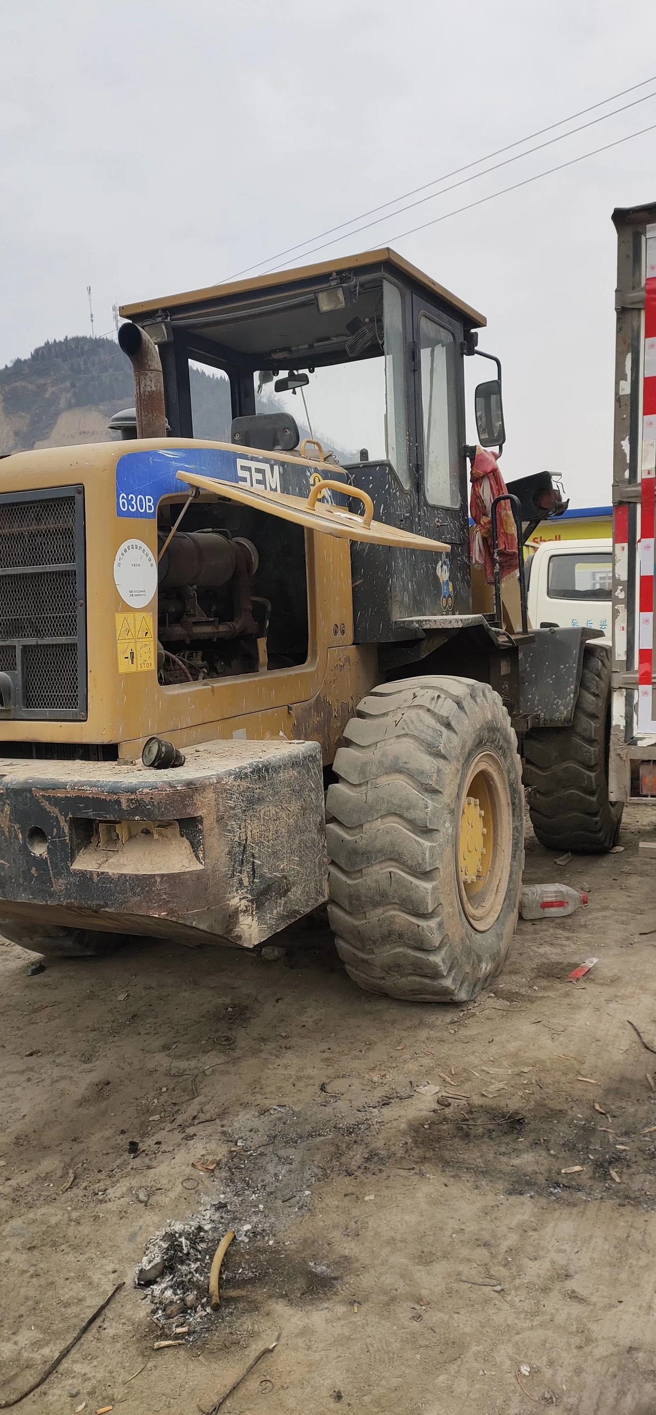 山工630b装载机