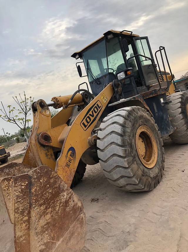 【西安市二手雷沃50系装载机_二手雷沃50系装载机价格面议】_铲车圈