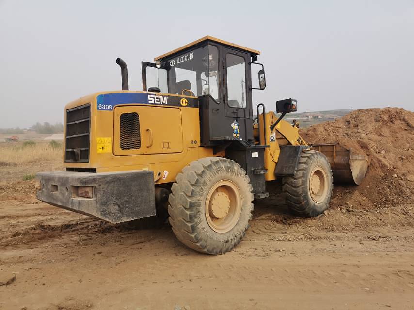 山工630b装载机
