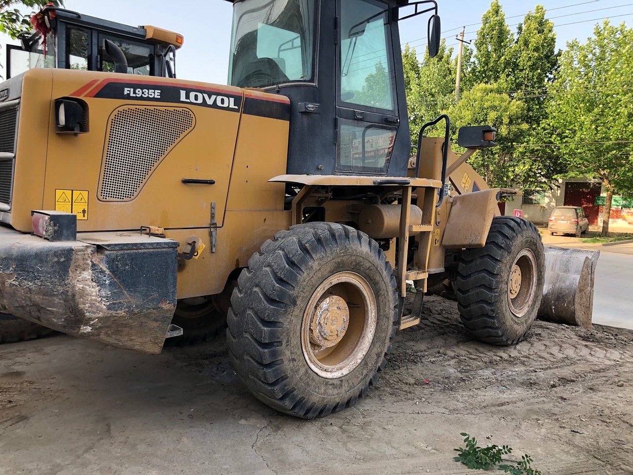 雷沃935装载机