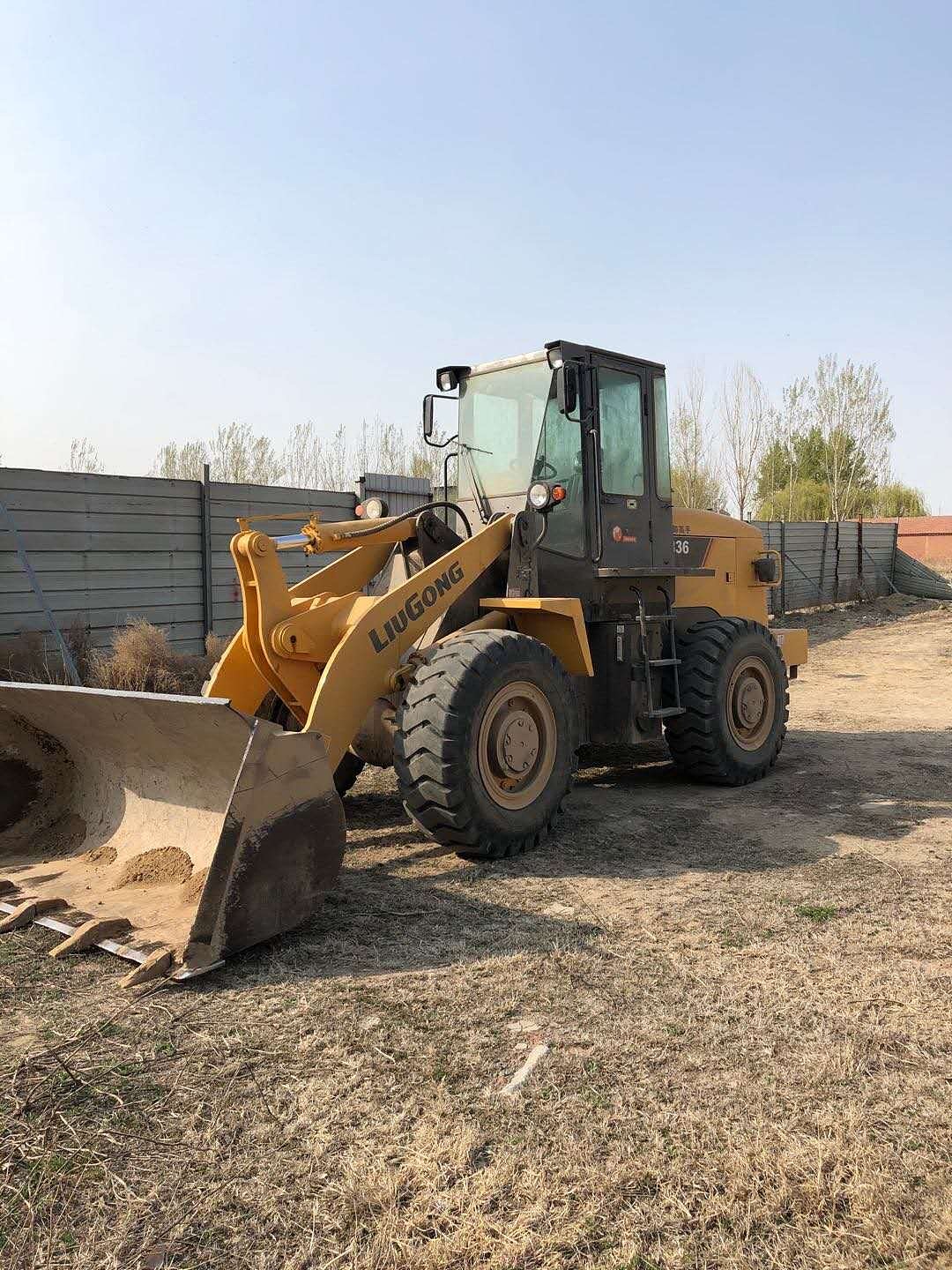 柳工836装载机